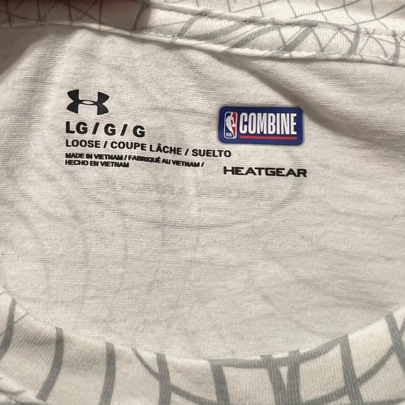Men's Boston Celtics Under Armour 
Combine Authentic Performance T-Shirt - Picture 5 of 7